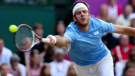 delpo returns the ball